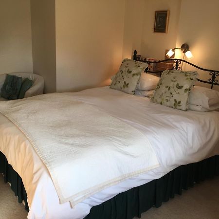 The Poplars Bed and Breakfast Newbold on Stour Eksteriør billede